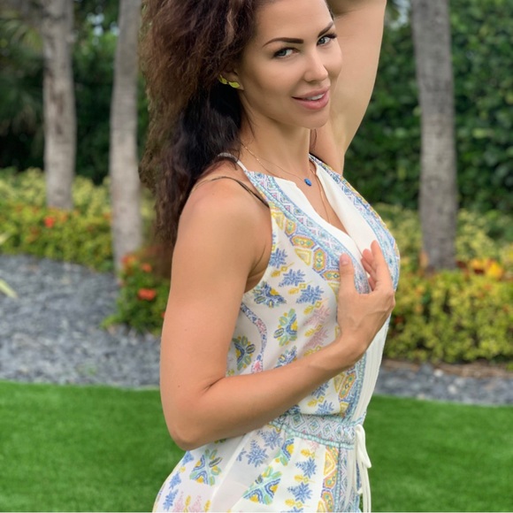 BCBG flower colorful print romper - Picture 2 of 14